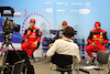 GP GIAPPONE, (L to R): Charles Leclerc (MON) Ferrari, Max Verstappen (NLD) Red Bull Racing; e Carlos Sainz Jr (ESP) Ferrari in the post qualifying FIA Press Conference.
08.10.2022. Formula 1 World Championship, Rd 18, Japanese Grand Prix, Suzuka, Japan, Qualifiche Day.
- www.xpbimages.com, EMail: requests@xpbimages.com © Copyright: Bearne / XPB Images