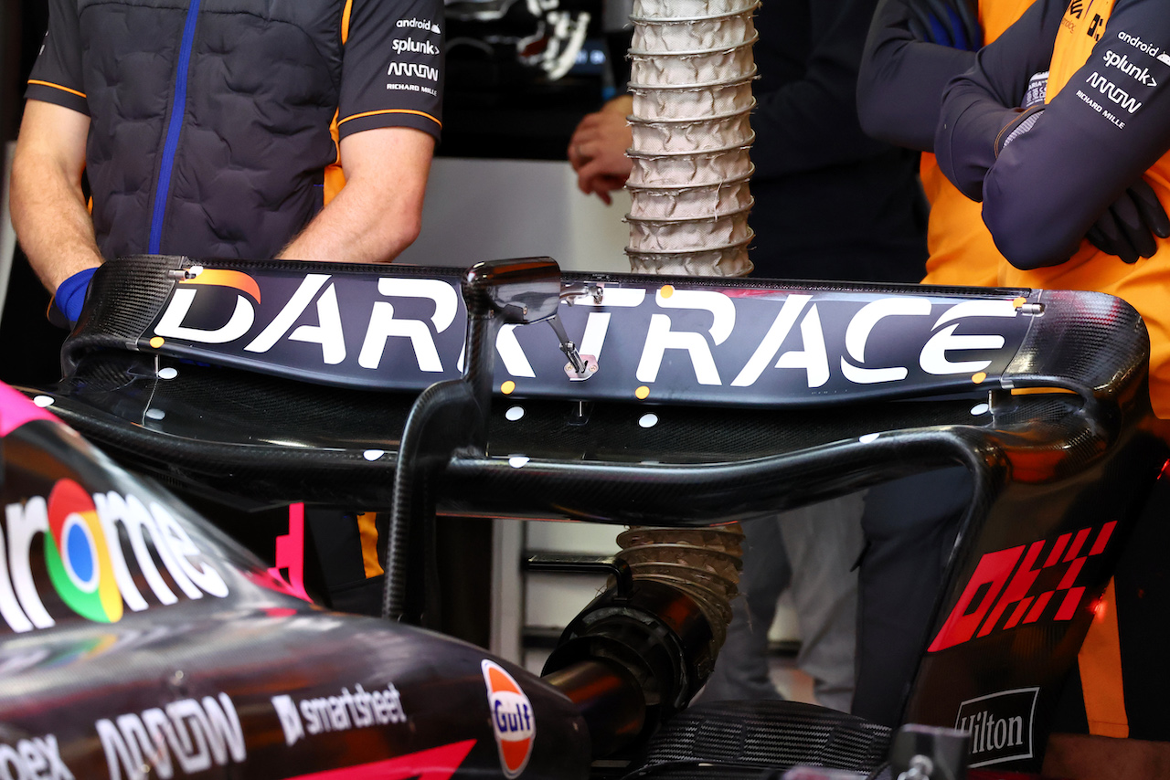 GP GIAPPONE, McLaren MCL36 rear wing.
07.10.2022. Formula 1 World Championship, Rd 18, Japanese Grand Prix, Suzuka, Japan, Practice Day.
 - www.xpbimages.com, EMail: requests@xpbimages.com © Copyright: Coates / XPB Images