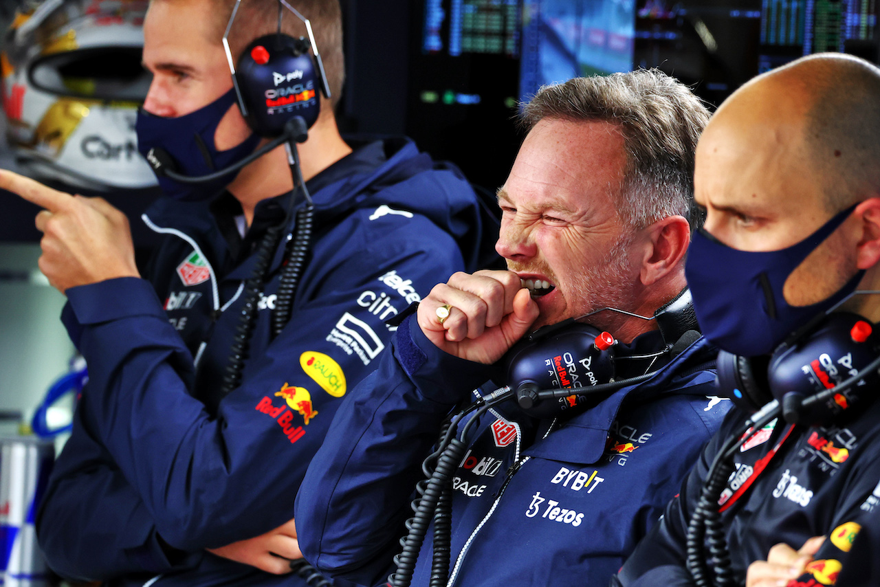 GP GIAPPONE, Christian Horner (GBR) Red Bull Racing Team Principal.
07.10.2022. Formula 1 World Championship, Rd 18, Japanese Grand Prix, Suzuka, Japan, Practice Day.
 - www.xpbimages.com, EMail: requests@xpbimages.com © Copyright: Coates / XPB Images