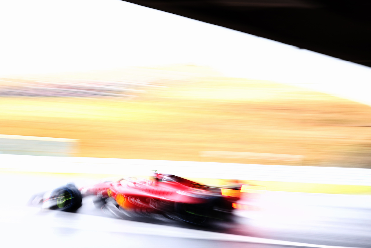 GP GIAPPONE, Carlos Sainz Jr (ESP) Ferrari F1-75.
07.10.2022. Formula 1 World Championship, Rd 18, Japanese Grand Prix, Suzuka, Japan, Practice Day.
 - www.xpbimages.com, EMail: requests@xpbimages.com © Copyright: Coates / XPB Images