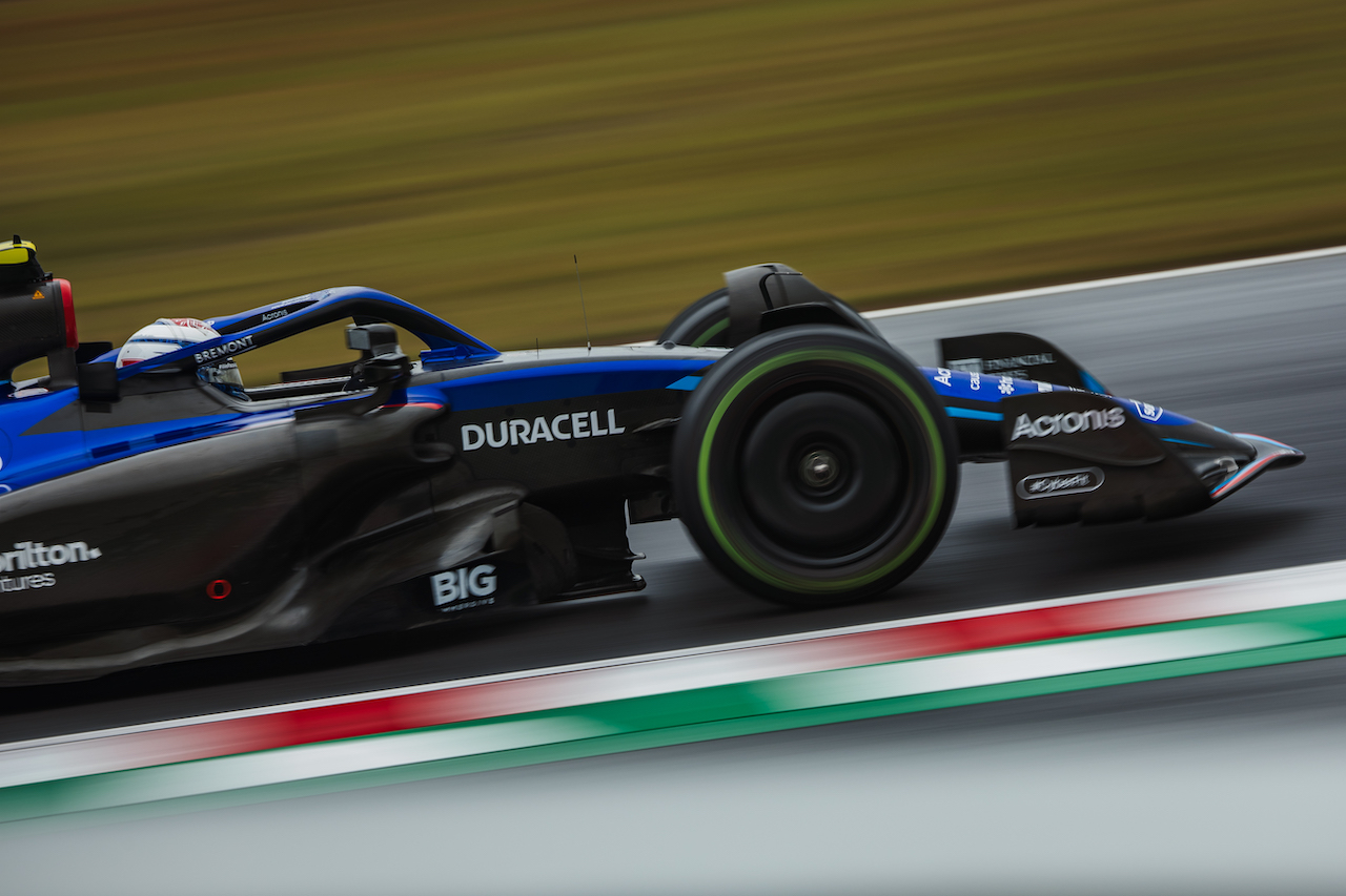 GP GIAPPONE, Nicholas Latifi (CDN) Williams Racing FW44.
07.10.2022. Formula 1 World Championship, Rd 18, Japanese Grand Prix, Suzuka, Japan, Practice Day.
- www.xpbimages.com, EMail: requests@xpbimages.com © Copyright: Bearne / XPB Images