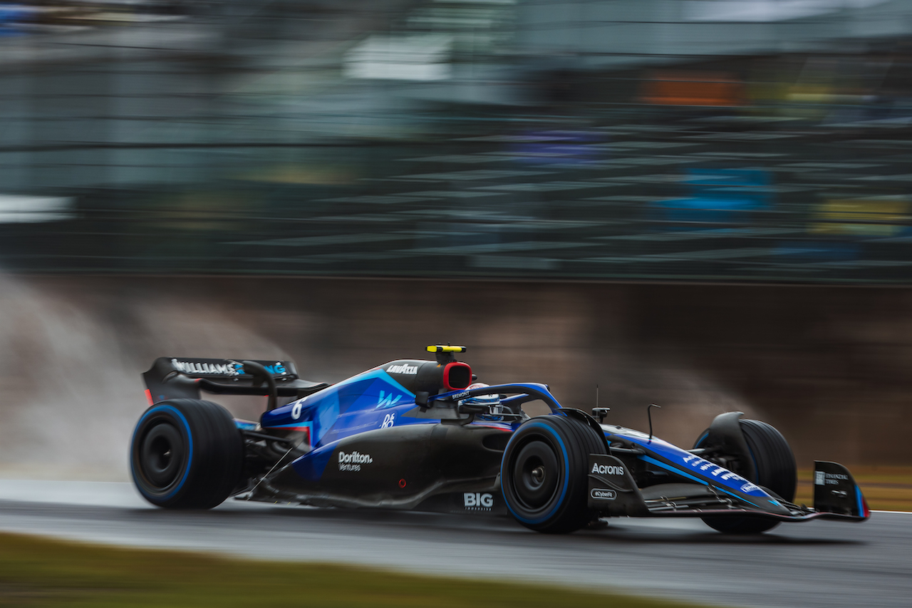 GP GIAPPONE, Nicholas Latifi (CDN) Williams Racing FW44.
07.10.2022. Formula 1 World Championship, Rd 18, Japanese Grand Prix, Suzuka, Japan, Practice Day.
- www.xpbimages.com, EMail: requests@xpbimages.com © Copyright: Bearne / XPB Images