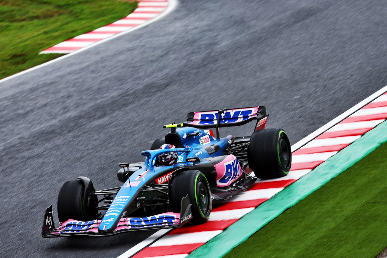 GP GIAPPONE, Esteban Ocon (FRA) Alpine F1 Team A522.
07.10.2022. Formula 1 World Championship, Rd 18, Japanese Grand Prix, Suzuka, Japan, Practice Day.
 - www.xpbimages.com, EMail: requests@xpbimages.com © Copyright: Coates / XPB Images