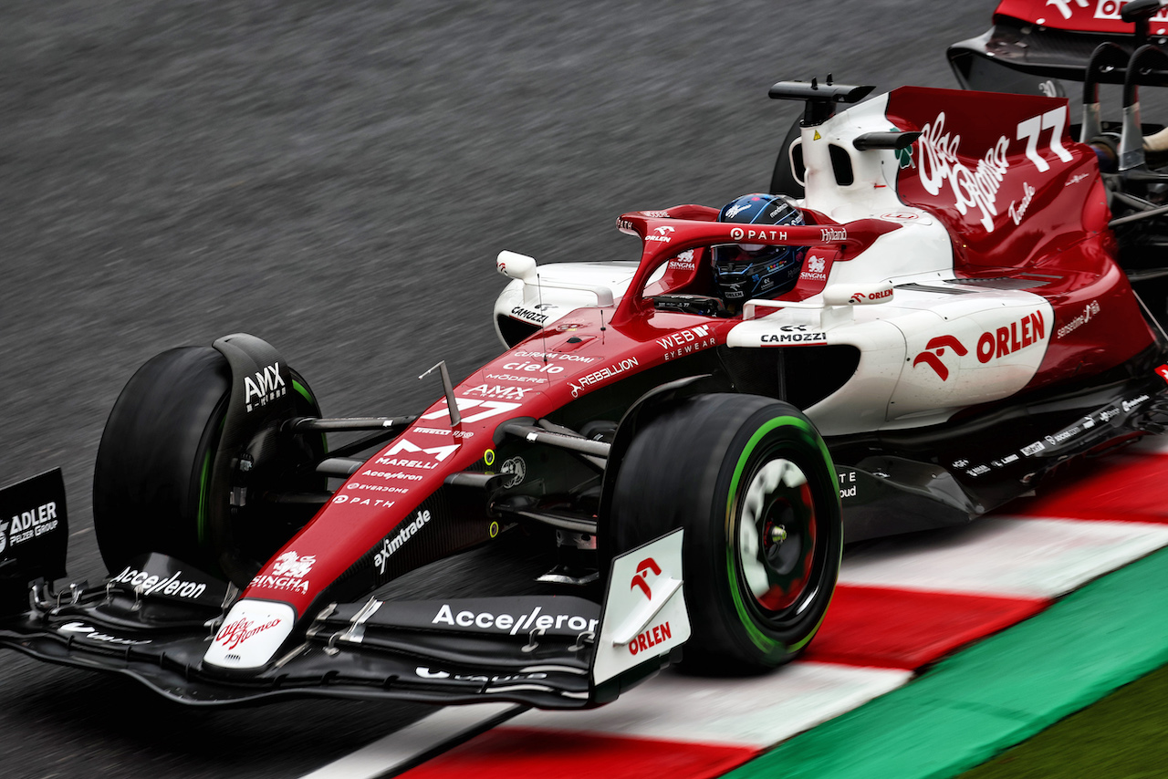 GP GIAPPONE, Valtteri Bottas (FIN) Alfa Romeo F1 Team C42.
07.10.2022. Formula 1 World Championship, Rd 18, Japanese Grand Prix, Suzuka, Japan, Practice Day.
 - www.xpbimages.com, EMail: requests@xpbimages.com © Copyright: Coates / XPB Images