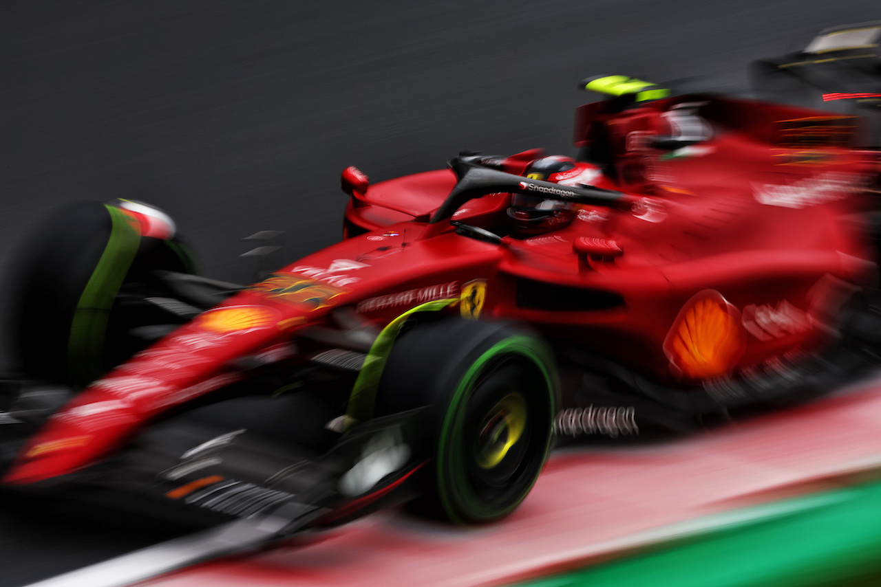 GP GIAPPONE, Carlos Sainz Jr (ESP) Ferrari F1-75.
07.10.2022. Formula 1 World Championship, Rd 18, Japanese Grand Prix, Suzuka, Japan, Practice Day.
 - www.xpbimages.com, EMail: requests@xpbimages.com © Copyright: Coates / XPB Images