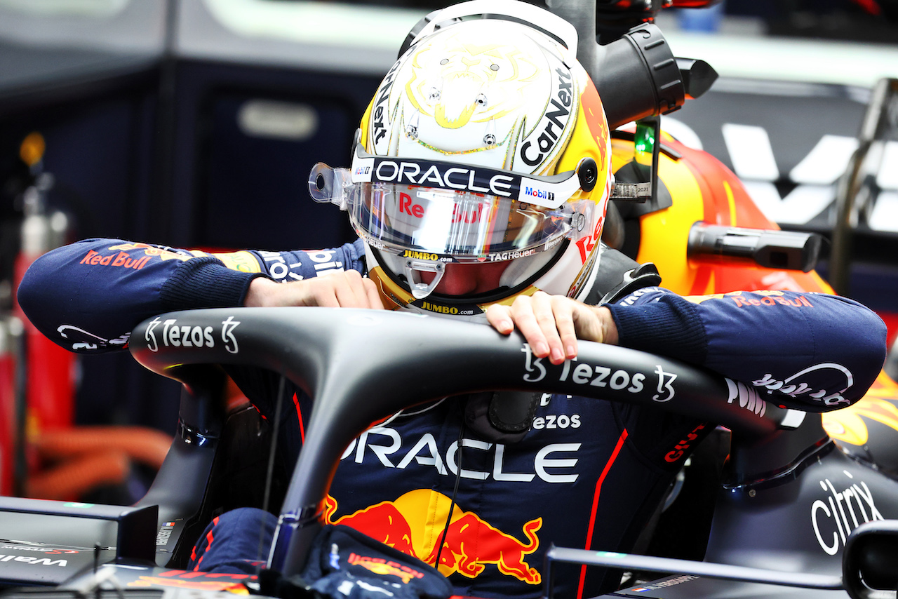 GP GIAPPONE, Max Verstappen (NLD) Red Bull Racing RB18.
07.10.2022. Formula 1 World Championship, Rd 18, Japanese Grand Prix, Suzuka, Japan, Practice Day.
- www.xpbimages.com, EMail: requests@xpbimages.com © Copyright: Batchelor / XPB Images