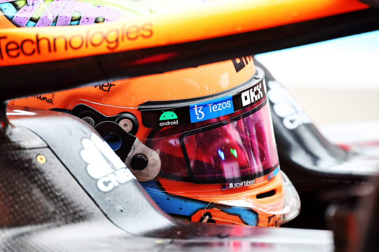 GP GIAPPONE, Daniel Ricciardo (AUS) McLaren MCL36.
07.10.2022. Formula 1 World Championship, Rd 18, Japanese Grand Prix, Suzuka, Japan, Practice Day.
- www.xpbimages.com, EMail: requests@xpbimages.com © Copyright: Batchelor / XPB Images