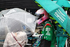 GP GIAPPONE, Sebastian Vettel (GER) Aston Martin F1 Team fan.
07.10.2022. Formula 1 World Championship, Rd 18, Japanese Grand Prix, Suzuka, Japan, Practice Day.
 - www.xpbimages.com, EMail: requests@xpbimages.com © Copyright: Coates / XPB Images