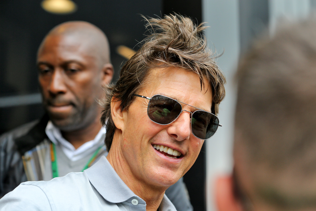 GP GRAN BRETAGNA, Tom Cruise (USA) Actor.
03.07.2022. Formula 1 World Championship, Rd 10, British Grand Prix, Silverstone, England, Gara Day.
- www.xpbimages.com, EMail: requests@xpbimages.com © Copyright: Rew / XPB Images
