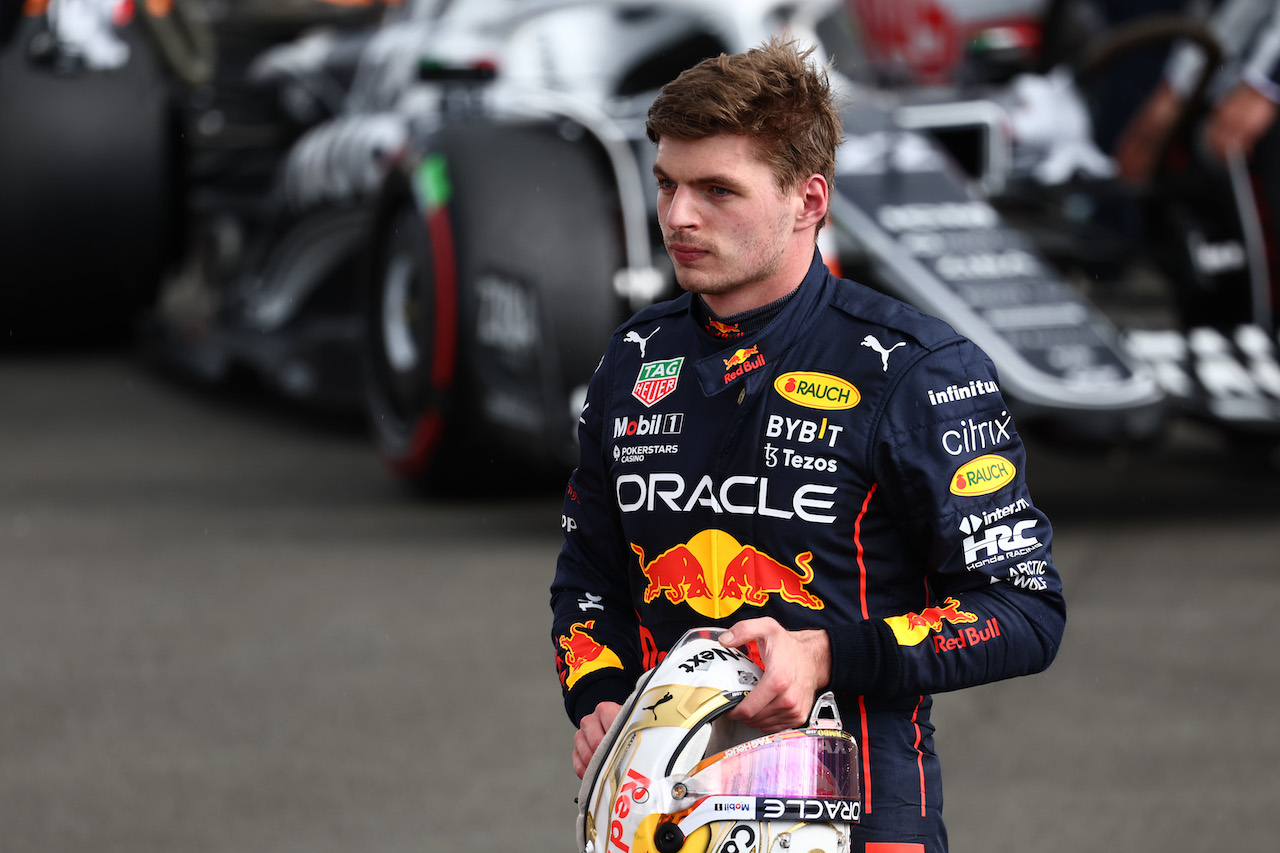 GP GRAN BRETAGNA, Max Verstappen (NLD) Red Bull Racing RB18.
03.07.2022. Formula 1 World Championship, Rd 10, British Grand Prix, Silverstone, England, Gara Day.
- www.xpbimages.com, EMail: requests@xpbimages.com ¬© Copyright: Batchelor / XPB Images