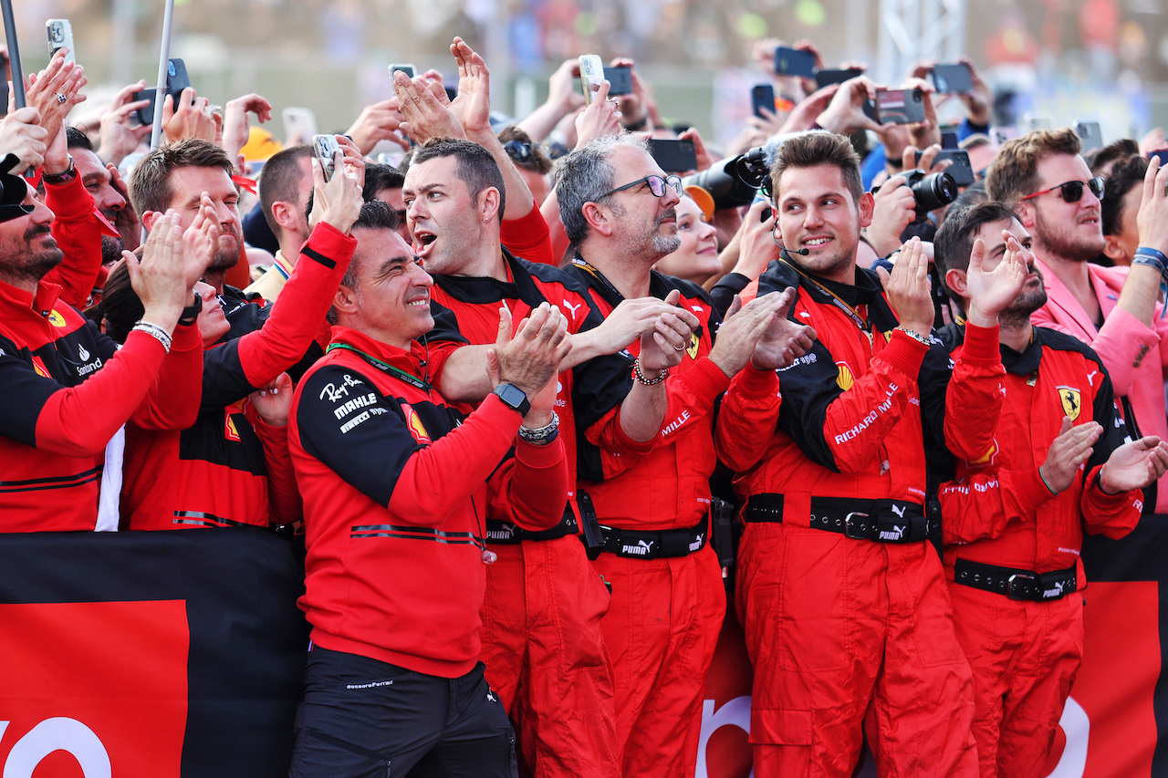 GP GRAN BRETAGNA, Ferrari celebrate at the podium.
03.07.2022. Formula 1 World Championship, Rd 10, British Grand Prix, Silverstone, England, Gara Day.
- www.xpbimages.com, EMail: requests@xpbimages.com © Copyright: Davenport / XPB Images