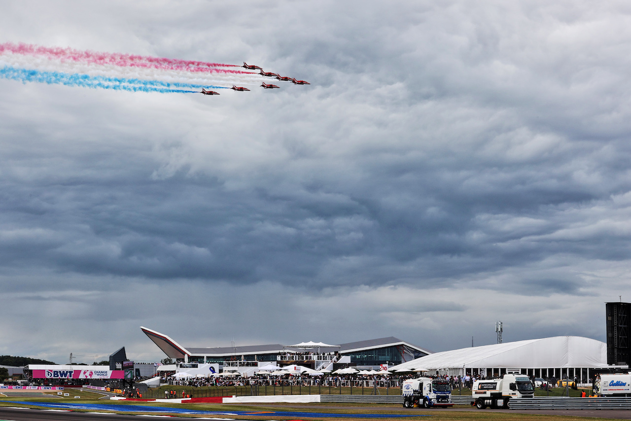 GP GRAN BRETAGNA, Circuit Atmosfera - Red Arrows.
03.07.2022. Formula 1 World Championship, Rd 10, British Grand Prix, Silverstone, England, Gara Day.
- www.xpbimages.com, EMail: requests@xpbimages.com © Copyright: Davenport / XPB Images