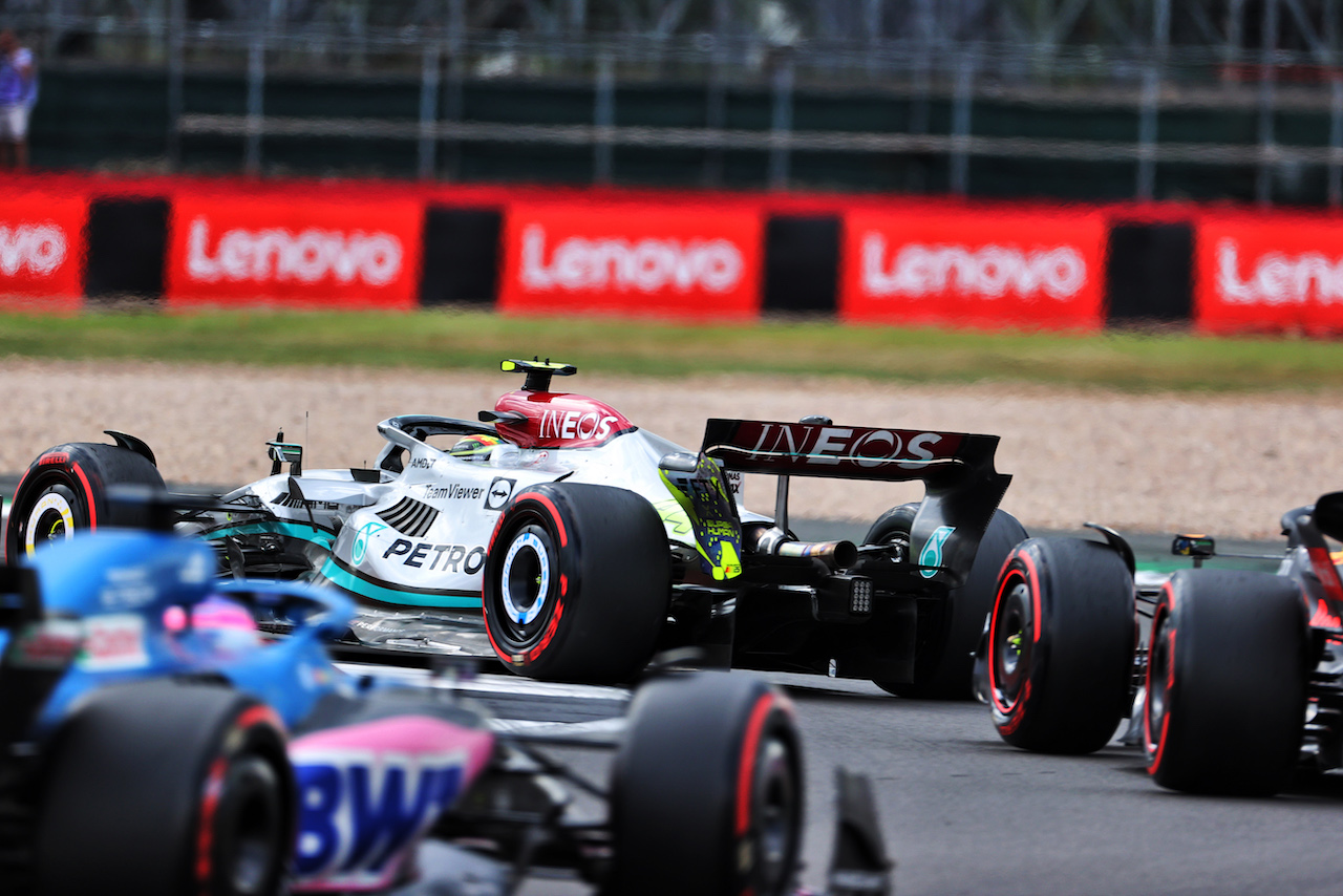 GP GRAN BRETAGNA, Lewis Hamilton (GBR) Mercedes AMG F1 W13.
03.07.2022. Formula 1 World Championship, Rd 10, British Grand Prix, Silverstone, England, Gara Day.
- www.xpbimages.com, EMail: requests@xpbimages.com © Copyright: Davenport / XPB Images