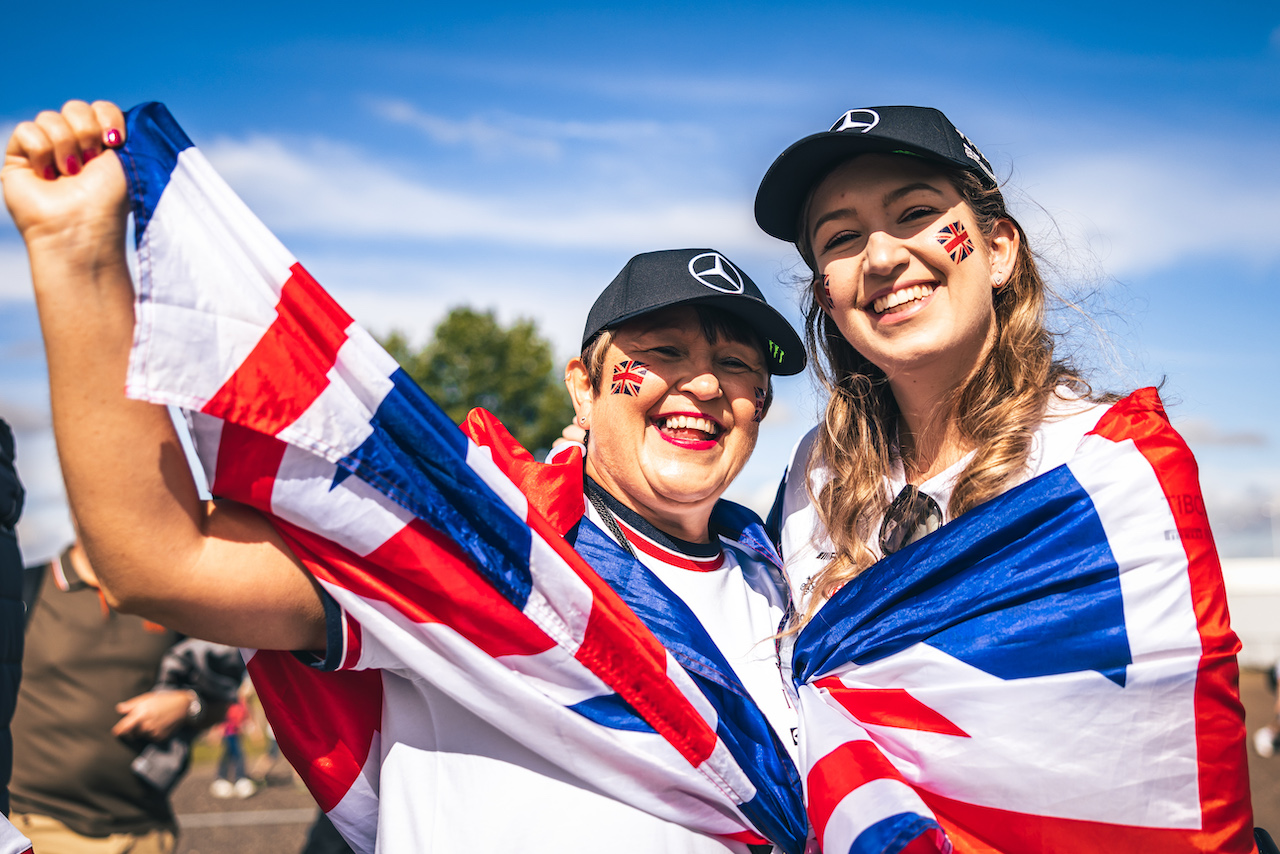 GP GRAN BRETAGNA, Circuit Atmosfera - race fans.
03.07.2022. Formula 1 World Championship, Rd 10, British Grand Prix, Silverstone, England, Gara Day.
- www.xpbimages.com, EMail: requests@xpbimages.com © Copyright: Bearne / XPB Images