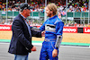 GP GRAN BRETAGNA, Sebastian Vettel (GER) Aston Martin F1 Team (Right) with Nigel Mansell (GBR) after he ran his Williams FW14B.
03.07.2022. Formula 1 World Championship, Rd 10, British Grand Prix, Silverstone, England, Gara Day.
- www.xpbimages.com, EMail: requests@xpbimages.com © Copyright: Batchelor / XPB Images