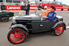 GP GRAN BRETAGNA, Alexander Albon (THA) Williams Racing on the drivers parade.
03.07.2022. Formula 1 World Championship, Rd 10, British Grand Prix, Silverstone, England, Gara Day.
- www.xpbimages.com, EMail: requests@xpbimages.com © Copyright: Batchelor / XPB Images