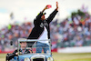 GP GRAN BRETAGNA, Lewis Hamilton (GBR) Mercedes AMG F1 on the drivers parade.
03.07.2022. Formula 1 World Championship, Rd 10, British Grand Prix, Silverstone, England, Gara Day.
 - www.xpbimages.com, EMail: requests@xpbimages.com © Copyright: Coates / XPB Images