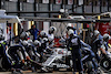 GP GRAN BRETAGNA, Pierre Gasly (FRA) AlphaTauri AT03 makes a pit stop e retires from the race.
03.07.2022. Formula 1 World Championship, Rd 10, British Grand Prix, Silverstone, England, Gara Day.
- www.xpbimages.com, EMail: requests@xpbimages.com © Copyright: Batchelor / XPB Images