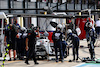 GP GRAN BRETAGNA, Pierre Gasly (FRA) AlphaTauri AT03 makes a pit stop e retires from the race.
03.07.2022. Formula 1 World Championship, Rd 10, British Grand Prix, Silverstone, England, Gara Day.
- www.xpbimages.com, EMail: requests@xpbimages.com © Copyright: Batchelor / XPB Images