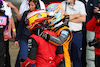 GP GRAN BRETAGNA, 1st place Carlos Sainz Jr (ESP) Ferrari F1-75 e Daniel Ricciardo (AUS) McLaren MCL36.
03.07.2022. Formula 1 World Championship, Rd 10, British Grand Prix, Silverstone, England, Gara Day.
- www.xpbimages.com, EMail: requests@xpbimages.com ¬© Copyright: Batchelor / XPB Images