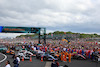 GP GRAN BRETAGNA, Track invasion.
03.07.2022. Formula 1 World Championship, Rd 10, British Grand Prix, Silverstone, England, Gara Day.
- www.xpbimages.com, EMail: requests@xpbimages.com ¬© Copyright: Batchelor / XPB Images