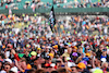GP GRAN BRETAGNA, Circuit Atmosfera - fans at the podium.
03.07.2022. Formula 1 World Championship, Rd 10, British Grand Prix, Silverstone, England, Gara Day.
- www.xpbimages.com, EMail: requests@xpbimages.com © Copyright: Moy / XPB Images