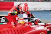 GP GRAN BRETAGNA, Gara winner Carlos Sainz Jr (ESP) Ferrari F1-75 is congratulated by Charles Leclerc (MON) Ferrari in parc ferme.
03.07.2022. Formula 1 World Championship, Rd 10, British Grand Prix, Silverstone, England, Gara Day.
- www.xpbimages.com, EMail: requests@xpbimages.com © Copyright: Davenport / XPB Images
