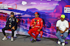 GP GRAN BRETAGNA, (L to R): Sergio Perez (MEX) Red Bull Racing; Carlos Sainz Jr (ESP) Ferrari; e Lewis Hamilton (GBR) Mercedes AMG F1, in the post race FIA Press Conference.
03.07.2022. Formula 1 World Championship, Rd 10, British Grand Prix, Silverstone, England, Gara Day.
- www.xpbimages.com, EMail: requests@xpbimages.com © Copyright: Moy / XPB Images