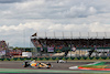 GP GRAN BRETAGNA, Daniel Ricciardo (AUS) McLaren MCL36.
03.07.2022. Formula 1 World Championship, Rd 10, British Grand Prix, Silverstone, England, Gara Day.
- www.xpbimages.com, EMail: requests@xpbimages.com © Copyright: Moy / XPB Images