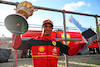 GP GRAN BRETAGNA, Gara winner Carlos Sainz Jr (ESP) Ferrari celebrates with his trophies.
03.07.2022. Formula 1 World Championship, Rd 10, British Grand Prix, Silverstone, England, Gara Day.
 - www.xpbimages.com, EMail: requests@xpbimages.com © Copyright: Coates / XPB Images