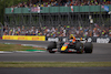 GP GRAN BRETAGNA, Sergio Perez (MEX) Red Bull Racing RB18.
03.07.2022. Formula 1 World Championship, Rd 10, British Grand Prix, Silverstone, England, Gara Day.
- www.xpbimages.com, EMail: requests@xpbimages.com © Copyright: Rew / XPB Images