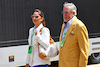 GP GRAN BRETAGNA, Dr. Vijay Mallya (IND) with his partner Pinky Lalwani (IND).
03.07.2022. Formula 1 World Championship, Rd 10, British Grand Prix, Silverstone, England, Gara Day.
- www.xpbimages.com, EMail: requests@xpbimages.com © Copyright: Batchelor / XPB Images