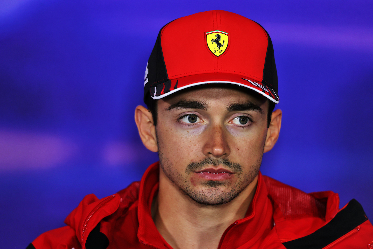 GP GRAN BRETAGNA, Charles Leclerc (MON) Ferrari in the FIA Press Conference.
30.06.2022. Formula 1 World Championship, Rd 10, British Grand Prix, Silverstone, England, Preparation Day.
- www.xpbimages.com, EMail: requests@xpbimages.com © Copyright: Moy / XPB Images