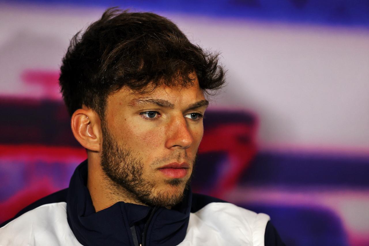 GP GRAN BRETAGNA, Pierre Gasly (FRA) AlphaTauri in the FIA Press Conference.
30.06.2022. Formula 1 World Championship, Rd 10, British Grand Prix, Silverstone, England, Preparation Day.
- www.xpbimages.com, EMail: requests@xpbimages.com © Copyright: Moy / XPB Images