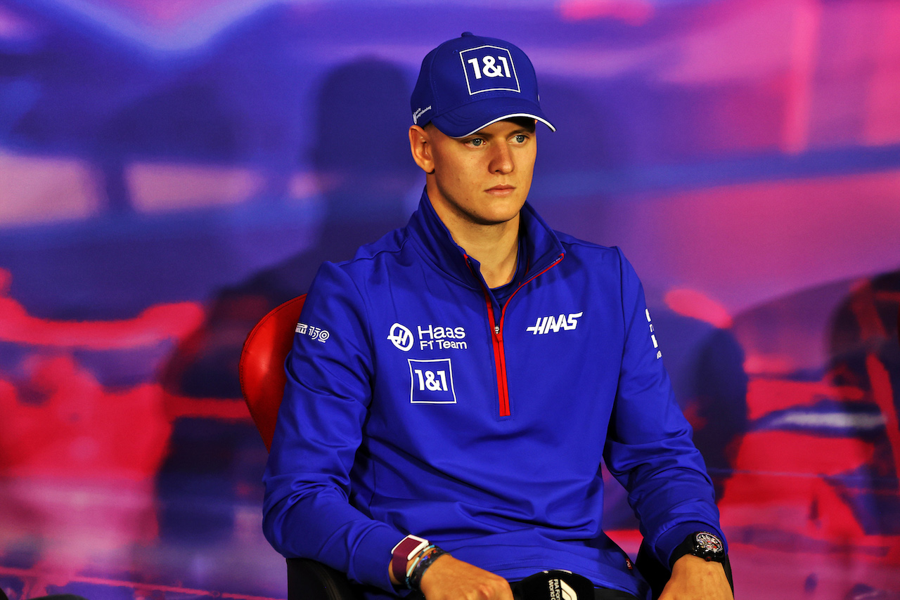 GP GRAN BRETAGNA, Mick Schumacher (GER) Haas F1 Team in the FIA Press Conference.
30.06.2022. Formula 1 World Championship, Rd 10, British Grand Prix, Silverstone, England, Preparation Day.
- www.xpbimages.com, EMail: requests@xpbimages.com © Copyright: Moy / XPB Images