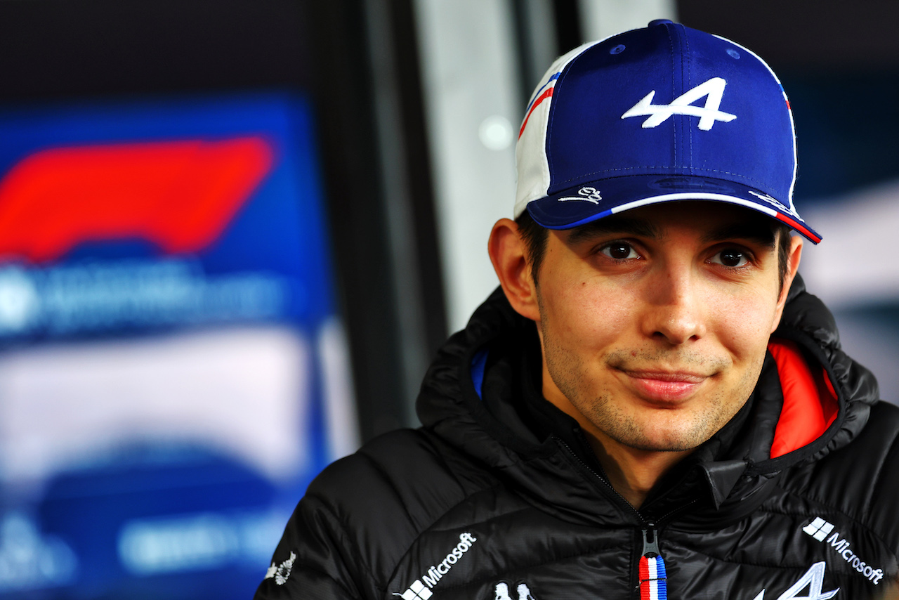 GP GRAN BRETAGNA, Esteban Ocon (FRA) Alpine F1 Team.
30.06.2022. Formula 1 World Championship, Rd 10, British Grand Prix, Silverstone, England, Preparation Day.
- www.xpbimages.com, EMail: requests@xpbimages.com © Copyright: Batchelor / XPB Images