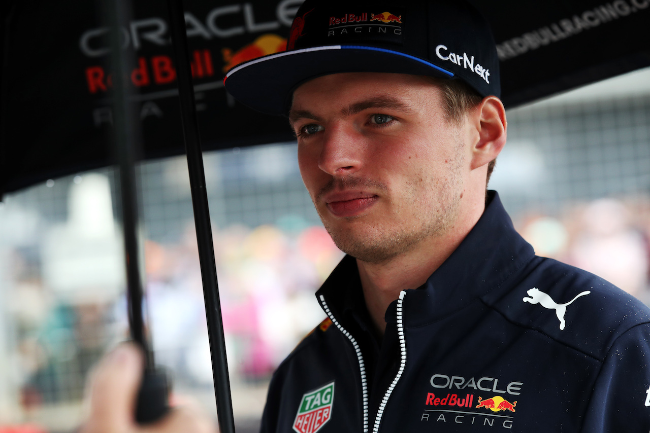 GP GRAN BRETAGNA, Max Verstappen (NLD) Red Bull Racing.
30.06.2022. Formula 1 World Championship, Rd 10, British Grand Prix, Silverstone, England, Preparation Day.
 - www.xpbimages.com, EMail: requests@xpbimages.com © Copyright: Coates / XPB Images