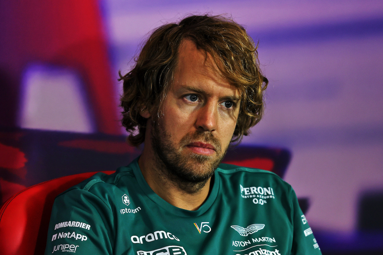 GP GRAN BRETAGNA, Sebastian Vettel (GER) Aston Martin F1 Team in the FIA Press Conference.
30.06.2022. Formula 1 World Championship, Rd 10, British Grand Prix, Silverstone, England, Preparation Day.
- www.xpbimages.com, EMail: requests@xpbimages.com © Copyright: Moy / XPB Images