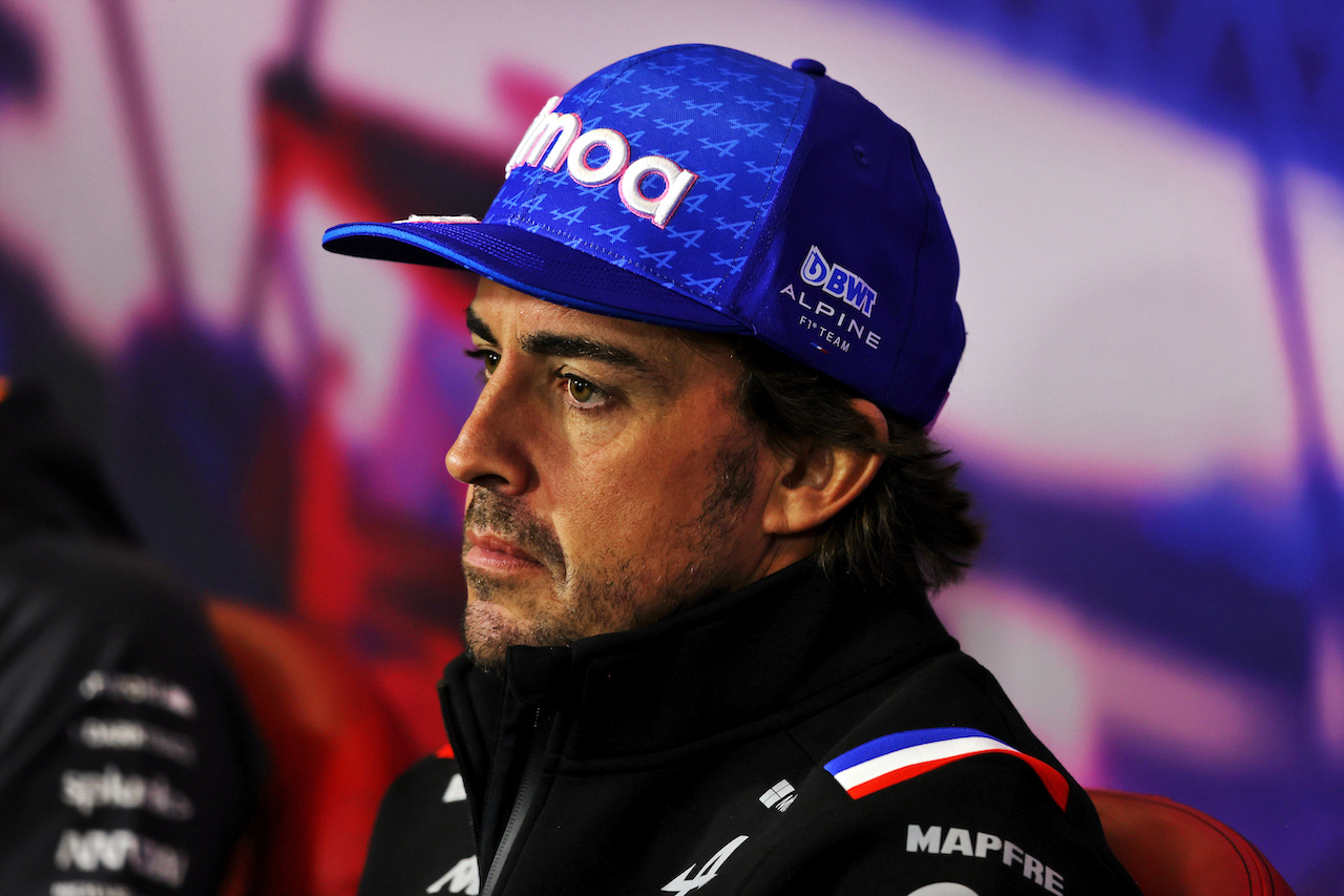 GP GRAN BRETAGNA, Fernando Alonso (ESP) Alpine F1 Team in the FIA Press Conference.
30.06.2022. Formula 1 World Championship, Rd 10, British Grand Prix, Silverstone, England, Preparation Day.
- www.xpbimages.com, EMail: requests@xpbimages.com © Copyright: Moy / XPB Images