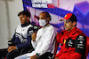 GP GRAN BRETAGNA, (L to R): Pierre Gasly (FRA) AlphaTauri; Lewis Hamilton (GBR) Mercedes AMG F1; e Charles Leclerc (MON) Ferrari, in the FIA Press Conference.
30.06.2022. Formula 1 World Championship, Rd 10, British Grand Prix, Silverstone, England, Preparation Day.
- www.xpbimages.com, EMail: requests@xpbimages.com © Copyright: Moy / XPB Images