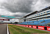 GP GRAN BRETAGNA, Circuit Atmosfera - partenza / finish straight - Hilton hotel.
30.06.2022. Formula 1 World Championship, Rd 10, British Grand Prix, Silverstone, England, Preparation Day.
- www.xpbimages.com, EMail: requests@xpbimages.com © Copyright: Moy / XPB Images