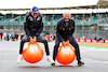 GP GRAN BRETAGNA, (L to R): Esteban Ocon (FRA) Alpine F1 Team with Damon Hill (GBR) Sky Sports Presenter.
30.06.2022. Formula 1 World Championship, Rd 10, British Grand Prix, Silverstone, England, Preparation Day.
 - www.xpbimages.com, EMail: requests@xpbimages.com © Copyright: Coates / XPB Images