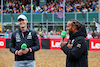 GP GRAN BRETAGNA, (L to R): George Russell (GBR) Mercedes AMG F1 e Lewis Hamilton (GBR) Mercedes AMG F1.
30.06.2022. Formula 1 World Championship, Rd 10, British Grand Prix, Silverstone, England, Preparation Day.
 - www.xpbimages.com, EMail: requests@xpbimages.com © Copyright: Coates / XPB Images