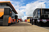 GP GRAN BRETAGNA, Paddock Atmosfera.
30.06.2022. Formula 1 World Championship, Rd 10, British Grand Prix, Silverstone, England, Preparation Day.
- www.xpbimages.com, EMail: requests@xpbimages.com © Copyright: Moy / XPB Images