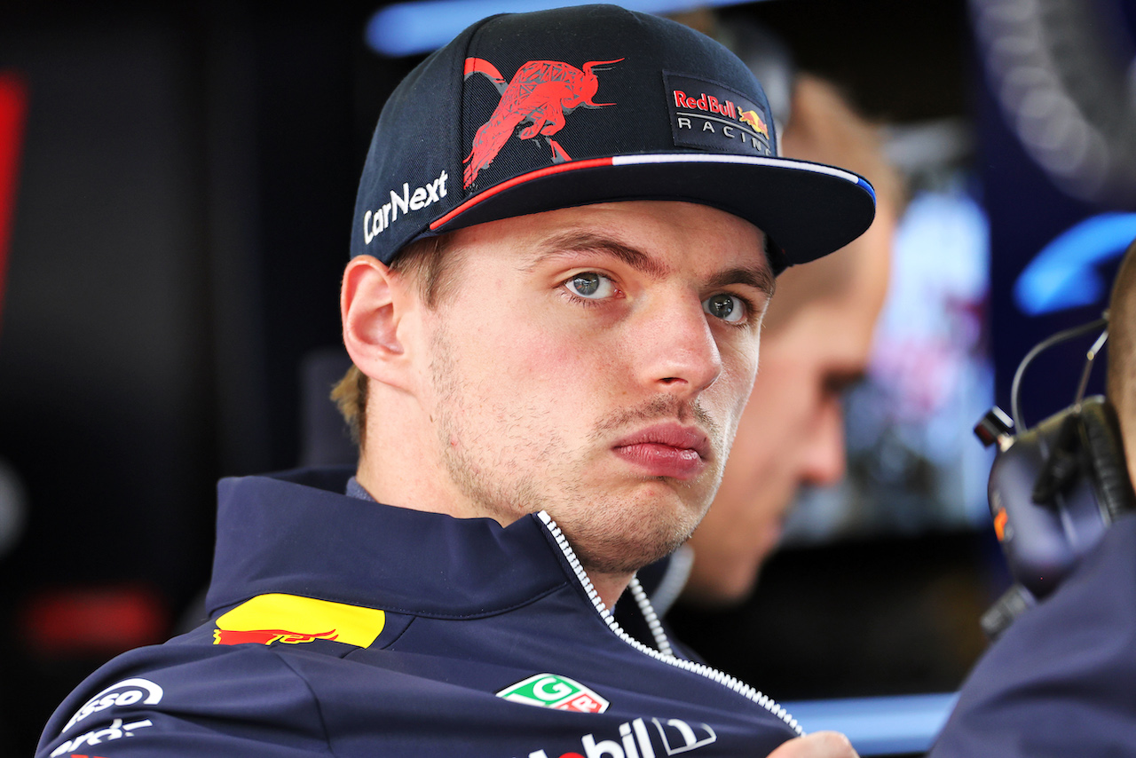 GP GRAN BRETAGNA, Max Verstappen (NLD) Red Bull Racing.
02.07.2022. Formula 1 World Championship, Rd 10, British Grand Prix, Silverstone, England, Qualifiche Day.
- www.xpbimages.com, EMail: requests@xpbimages.com © Copyright: Davenport / XPB Images