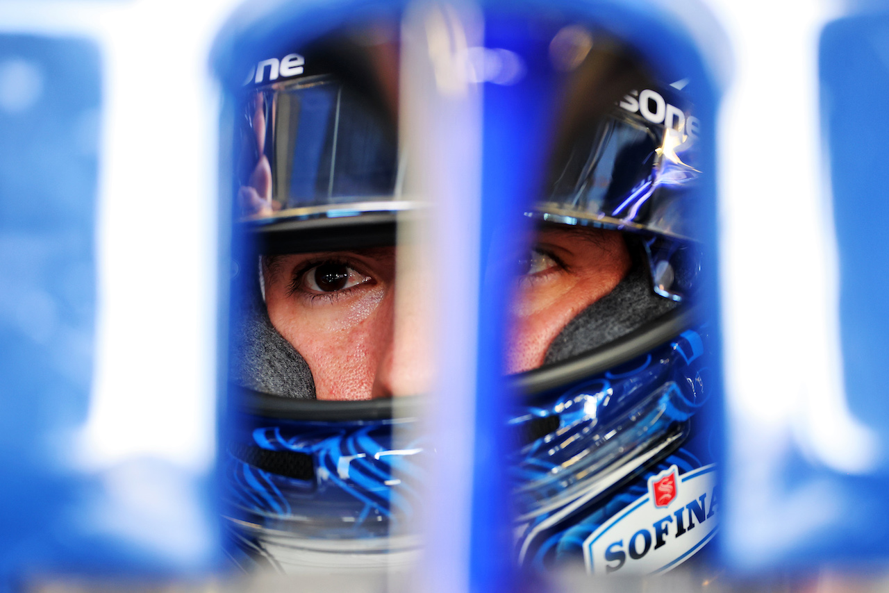 GP GRAN BRETAGNA, Nicholas Latifi (CDN) Williams Racing FW44.
02.07.2022. Formula 1 World Championship, Rd 10, British Grand Prix, Silverstone, England, Qualifiche Day.
- www.xpbimages.com, EMail: requests@xpbimages.com © Copyright: Davenport / XPB Images