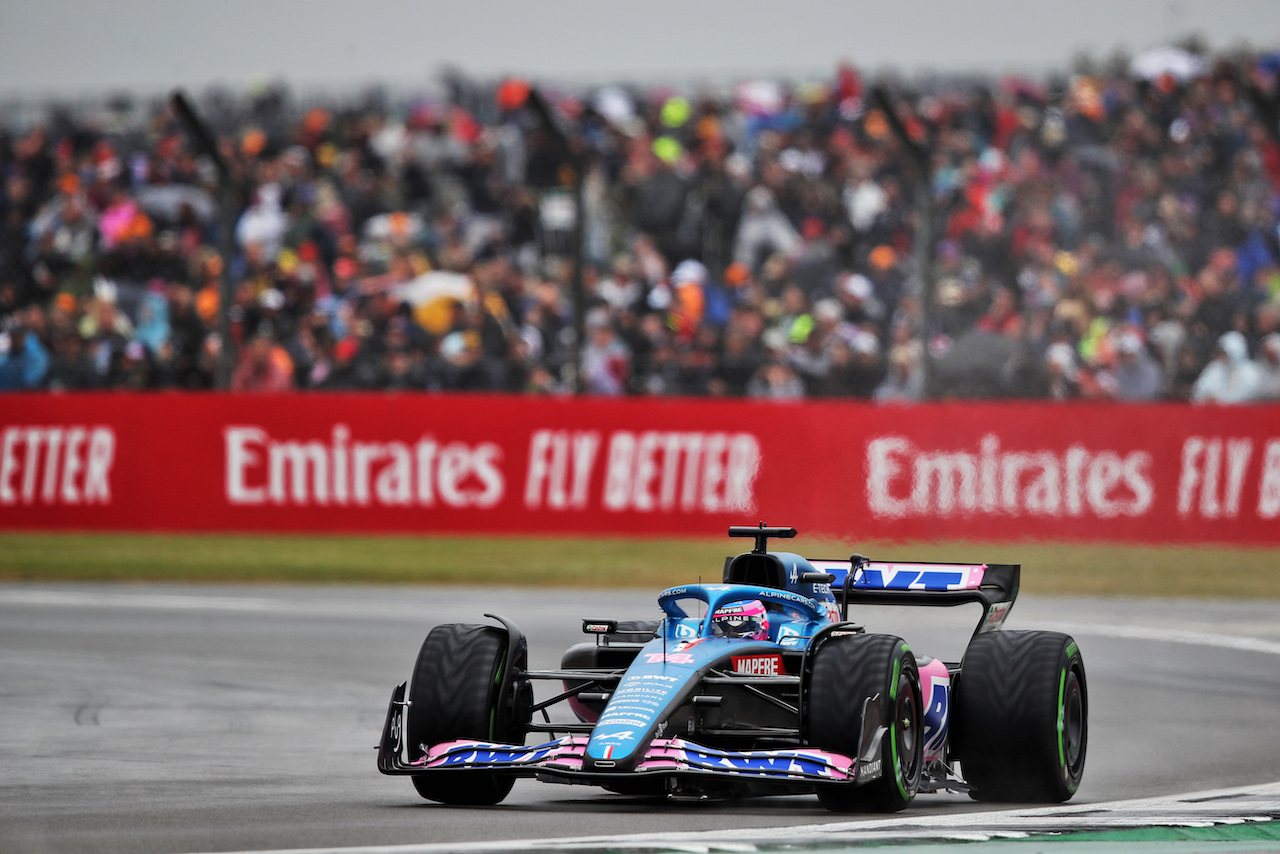 GP GRAN BRETAGNA, Fernando Alonso (ESP) Alpine F1 Team A522.
02.07.2022. Formula 1 World Championship, Rd 10, British Grand Prix, Silverstone, England, Qualifiche Day.
 - www.xpbimages.com, EMail: requests@xpbimages.com © Copyright: Coates / XPB Images