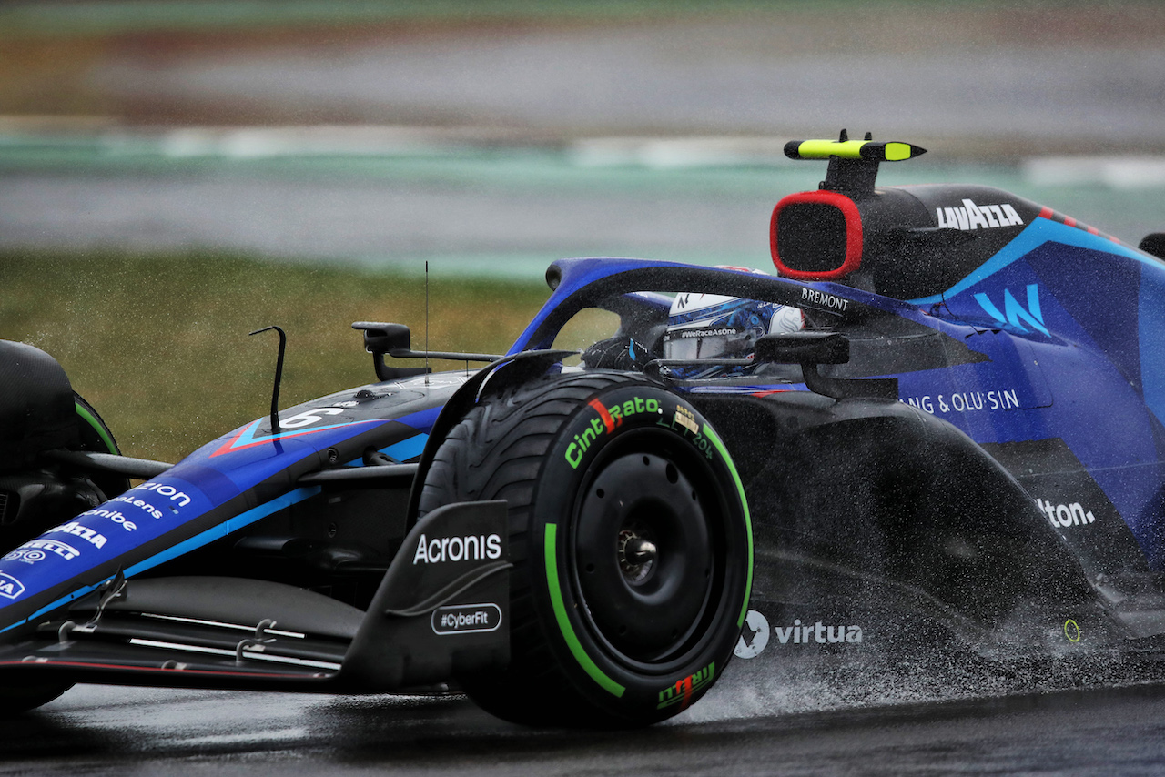 GP GRAN BRETAGNA, Nicholas Latifi (CDN) Williams Racing FW44.
02.07.2022. Formula 1 World Championship, Rd 10, British Grand Prix, Silverstone, England, Qualifiche Day.
 - www.xpbimages.com, EMail: requests@xpbimages.com © Copyright: Coates / XPB Images