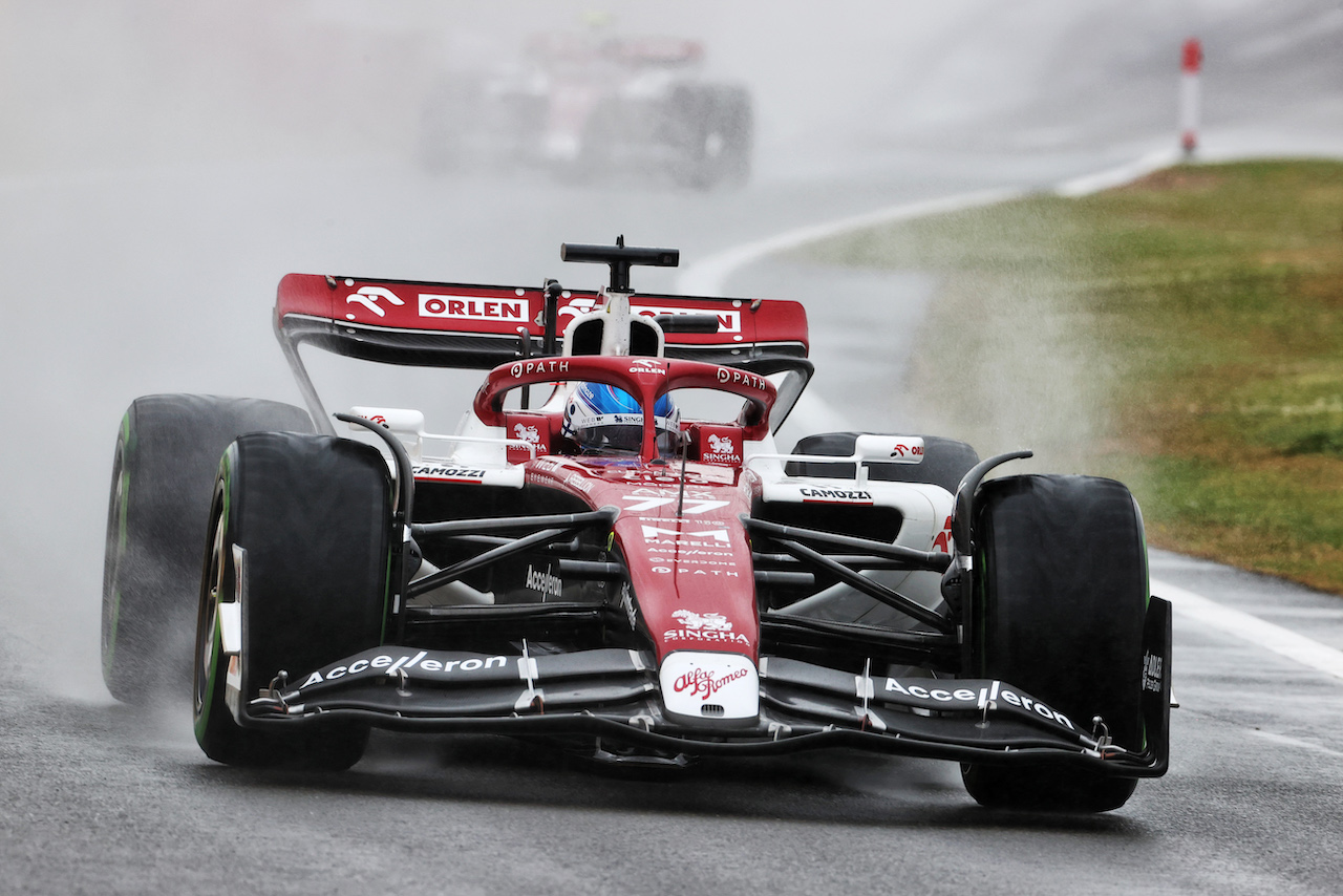 GP GRAN BRETAGNA, Valtteri Bottas (FIN) Alfa Romeo F1 Team C42.
02.07.2022. Formula 1 World Championship, Rd 10, British Grand Prix, Silverstone, England, Qualifiche Day.
- www.xpbimages.com, EMail: requests@xpbimages.com © Copyright: Davenport / XPB Images