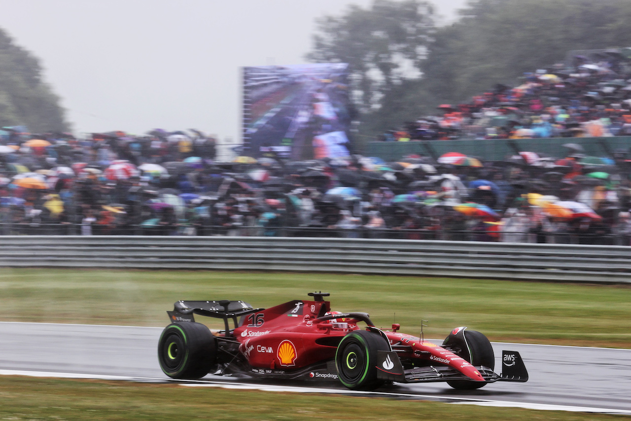 GP GRAN BRETAGNA, Charles Leclerc (MON) Ferrari F1-75.
02.07.2022. Formula 1 World Championship, Rd 10, British Grand Prix, Silverstone, England, Qualifiche Day.
- www.xpbimages.com, EMail: requests@xpbimages.com © Copyright: Davenport / XPB Images